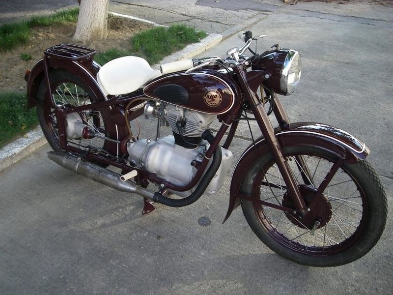 Zotye z300 • 1954 • 3,800 km 4