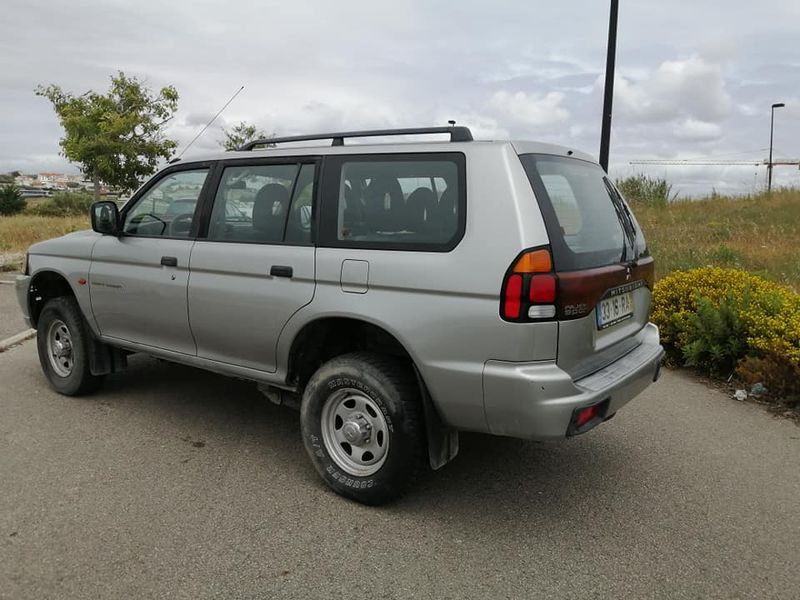 Mitsubishi Pajero • 2001 • 160,000 km 2