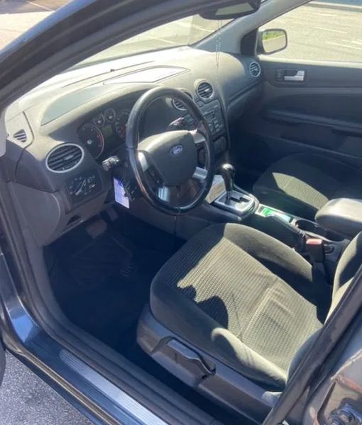 Ford Focus • 2006 • 194,000 km 2