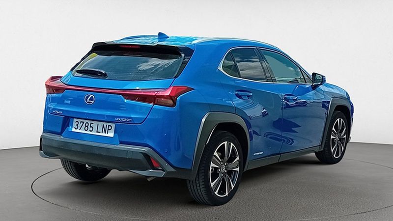 Lexus UX • 2021 • 44,700 km 21