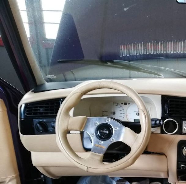 Volkswagen Jetta • 1991 • 209 km 12