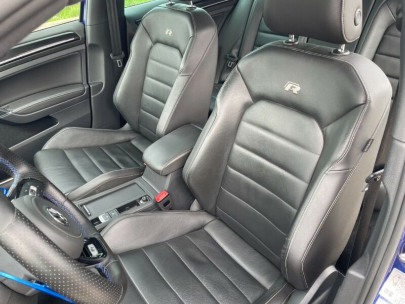 Volkswagen Golf • 2016 • 54,000 km 7