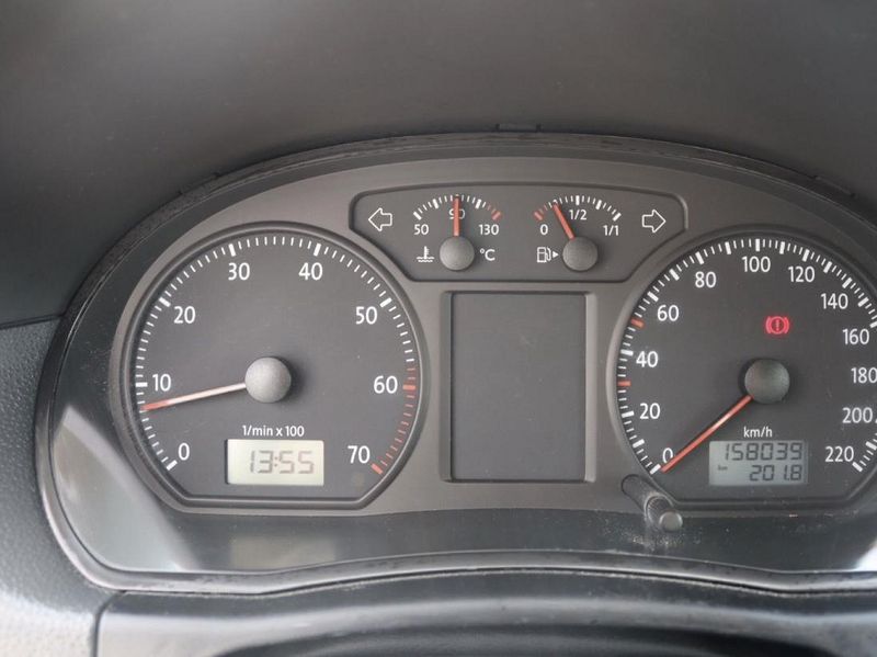 Volkswagen Polo • 2004 • 15,100 km 2