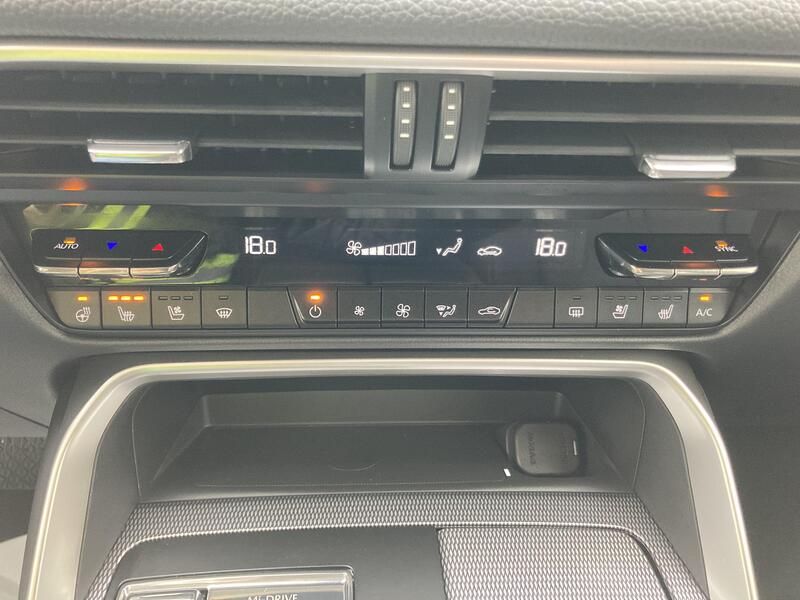 Mazda CX-30 • 2024 • 14,500 km 25