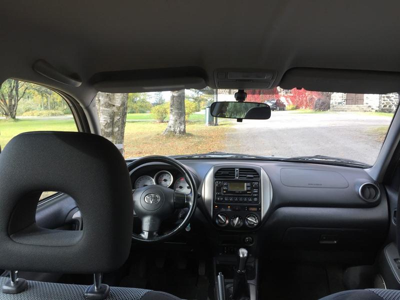 Toyota RAV4 • 2001 • 198,620 km 3