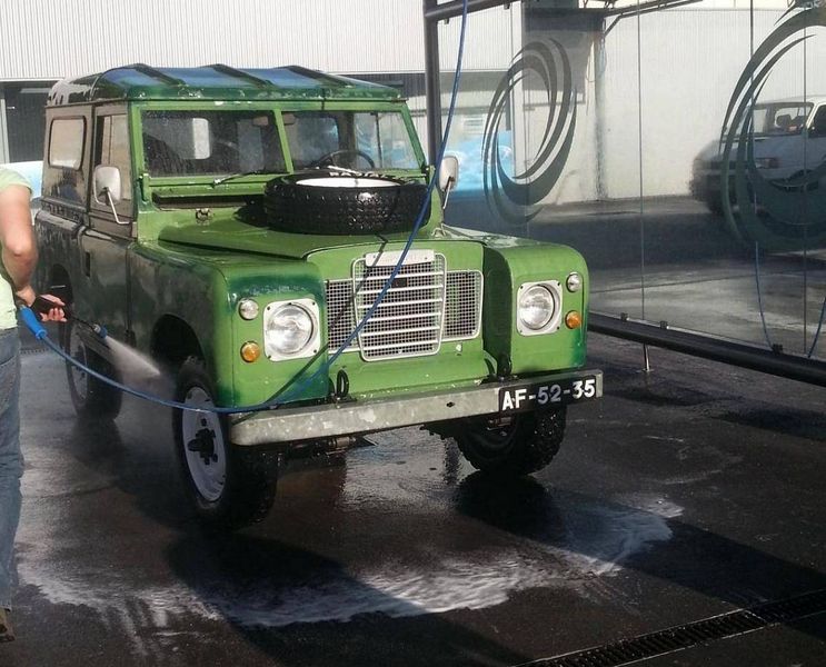 Land Rover LR3 • 1973 • 50,000 km 1