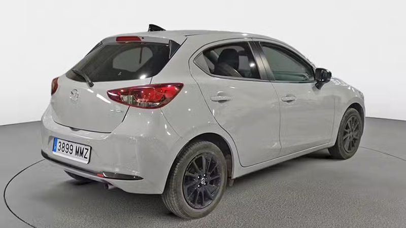 Mazda 2 • 2024 • 9,000 km 4