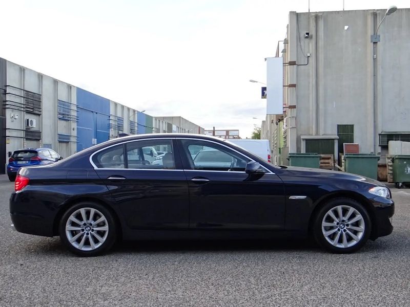 BMW 5 Series • 2011 • 199,500 km 2