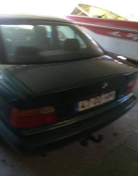 BMW 3 Series • 1993 • 399,999 km 2