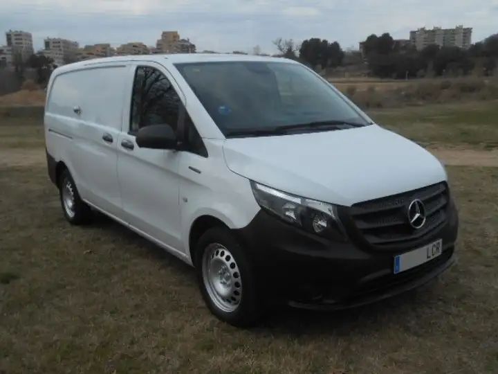 Mercedes-Benz Sprinter • 2020 • 42,000 km 1