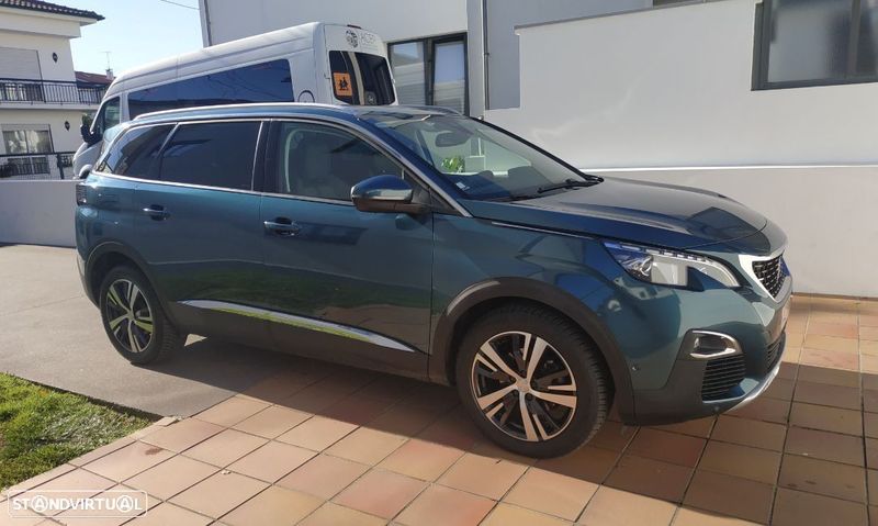 Peugeot 5008 • 2017 • 141,000 km 11
