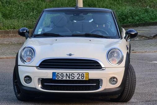 MINI Cooper • 2013 • 100,000 km 1