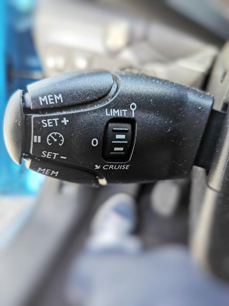 Citroën C3 • 2018 • 26,375 km 3