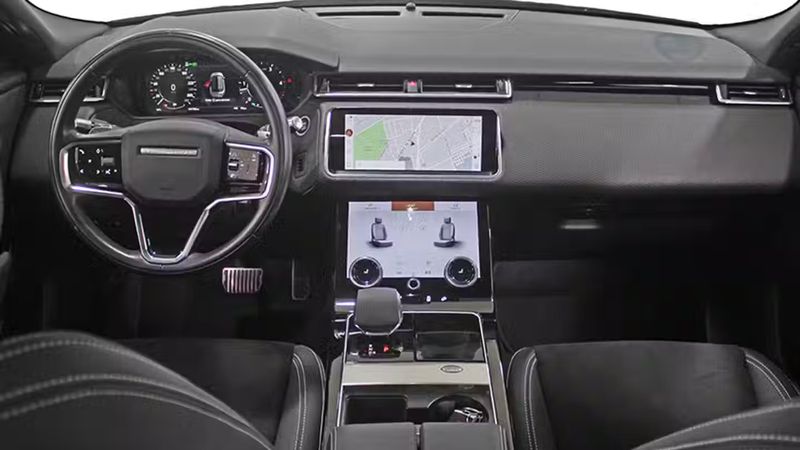 Land Rover Range Rover Velar • 2021 • 91,000 km 7