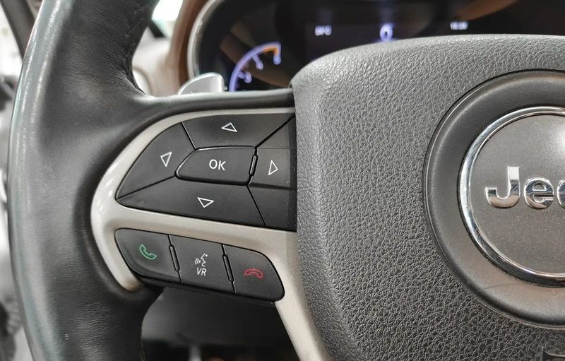 Jeep Grand Cherokee • 2016 • 94,751 km 6