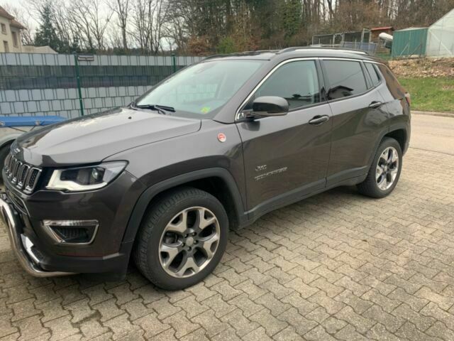 Jeep Compass • 2019 • 50,000 km 4