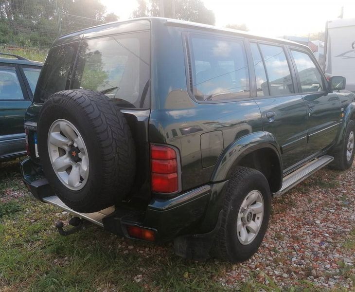 Nissan Patrol • 1998 • 350,000 km 4