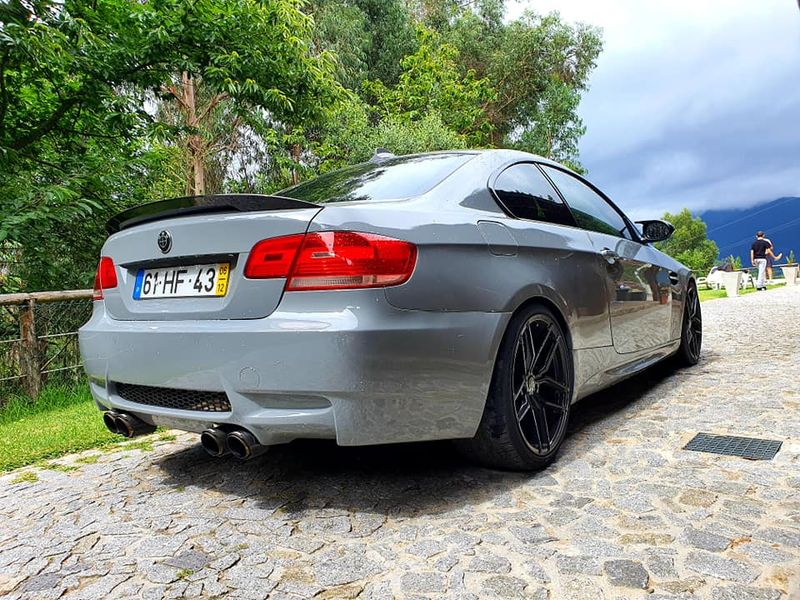 BMW 328i • 2006 • 127,000 km 2
