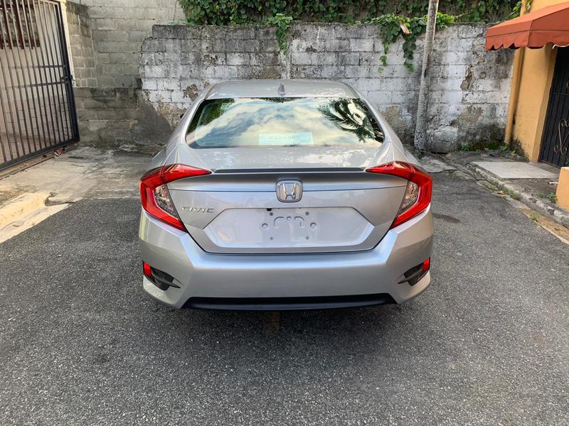Honda Civic • 2016 • 53,000 km 7