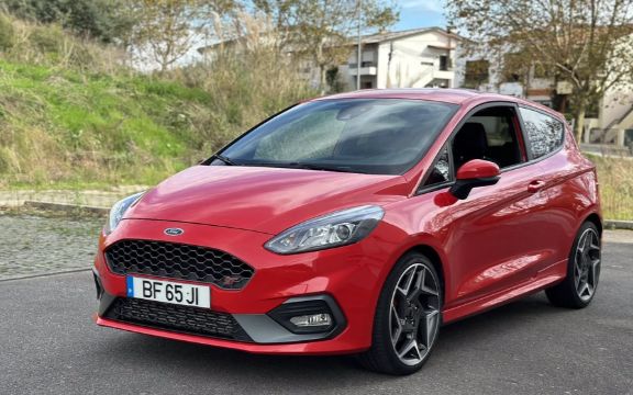 Ford Fiesta • 2018 • 90,800 km 1