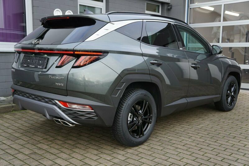 Hyundai Tucson • 2021 • 122,000 km 5