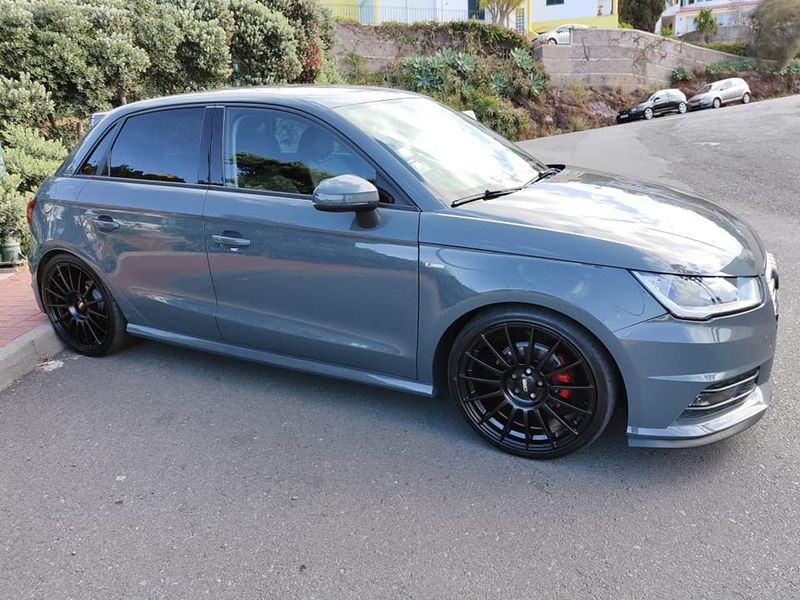 Audi A1 • 2016 • 123,000 km 4