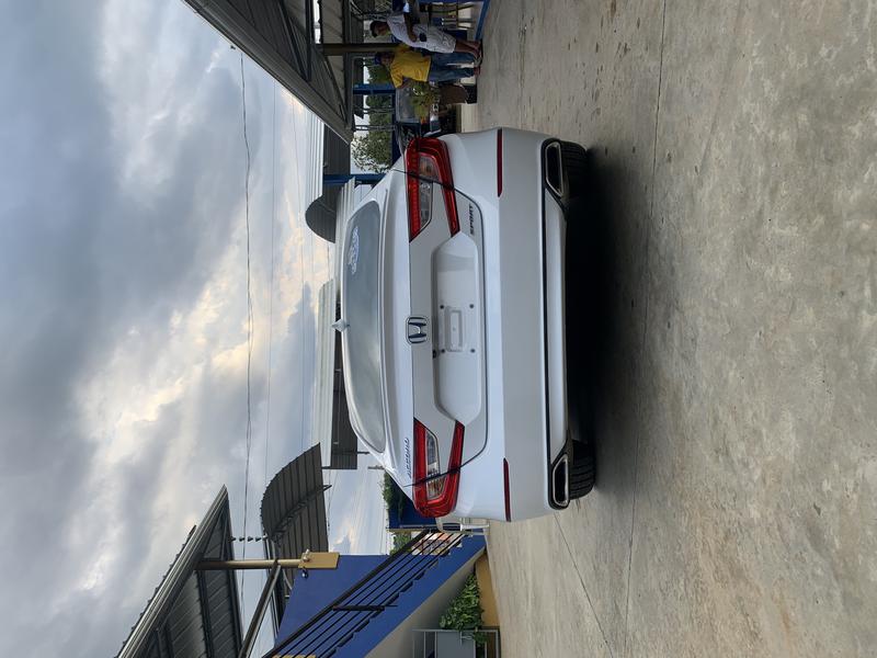 Honda Accord • 2018 • 30 km 5