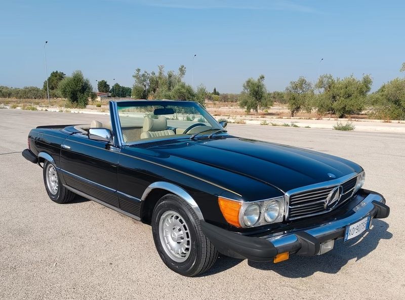 Mercedes-Benz SL-Class • 1979 • 91,000 km 1