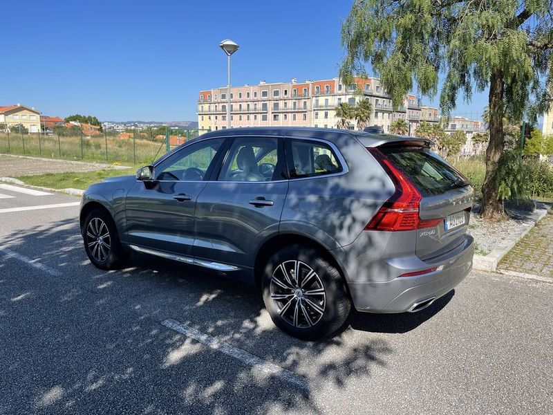 Volvo XC60 • 2018 • 95,000 km 2