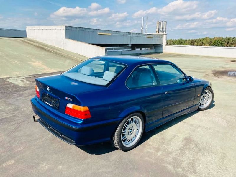 BMW 3 Series • 1995 • 127,000 km 2