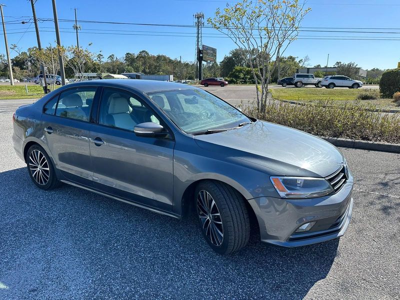 Volkswagen Jetta • 2016 • 106,000 mi 14