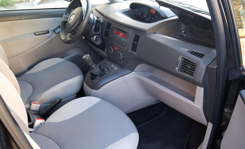 Fiat Uno • 2005 • 170,000 km 4