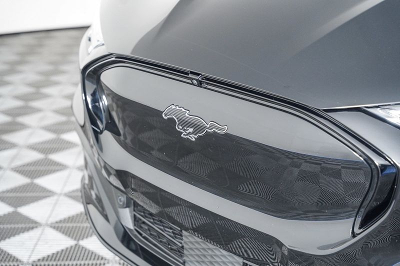 Ford Mustang Mach-E • 2023 • 20,345 km 2