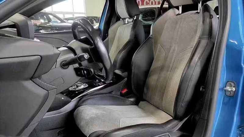 Peugeot 207 • 2020 • 68,344 km 15