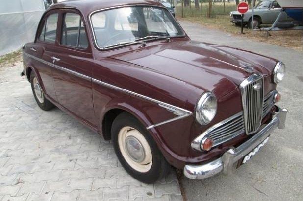 BMW 2 Series • 1980 • 80,000 km 1