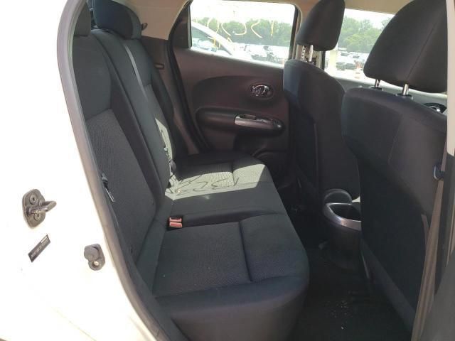 Nissan Juke • 2011 • 10,000 mi 7