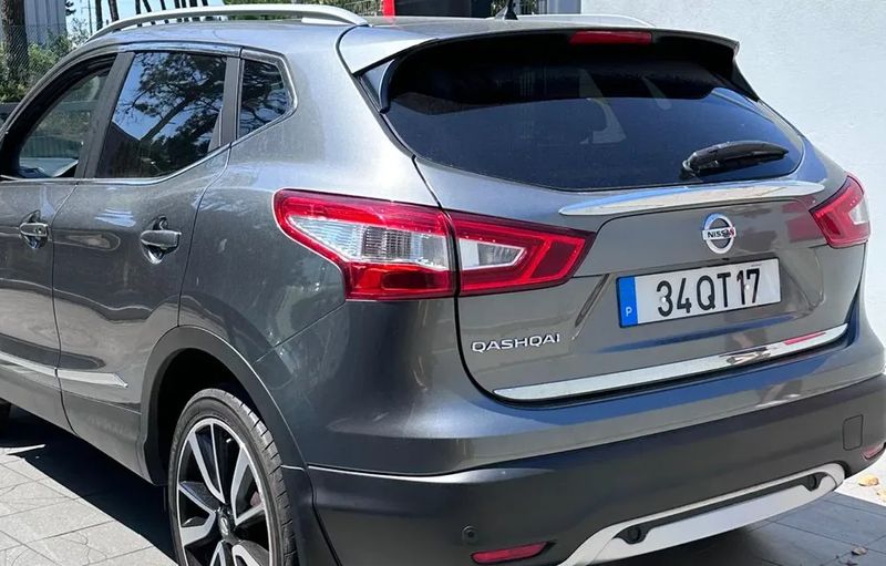 Nissan Qashqai • 2016 • 92,495 km 1