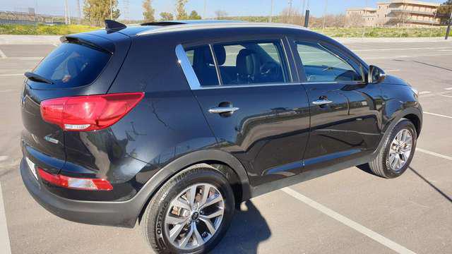 Kia Sportage • 2015 • 30,000 km 6