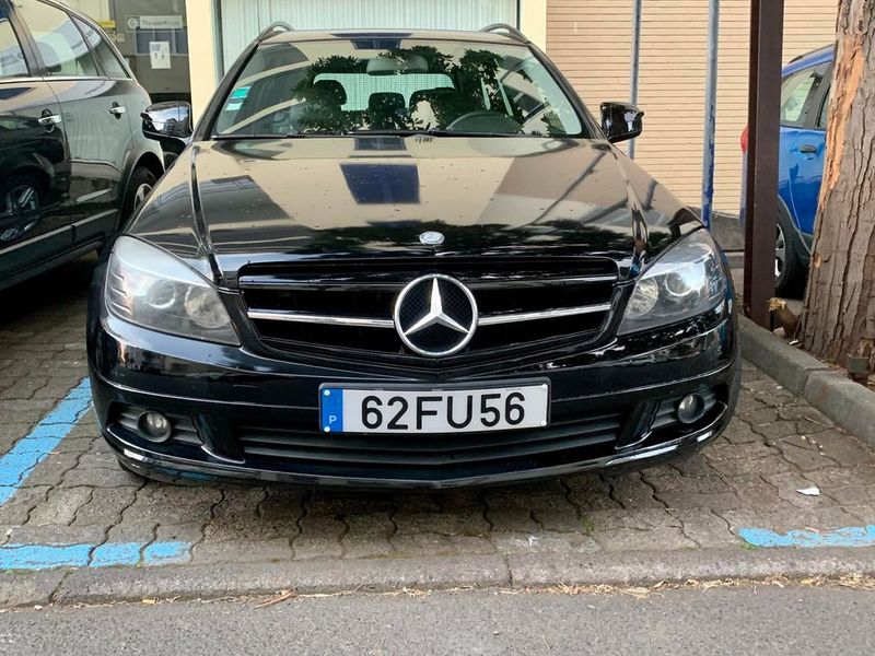 Mercedes-Benz C • 1989 • 145,000 km 1