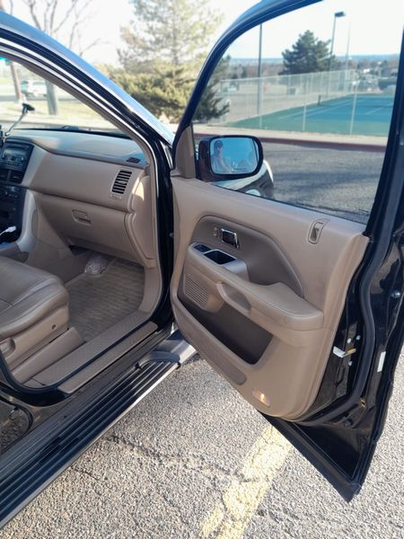 Honda Pilot • 2007 • 192,000 mi 7