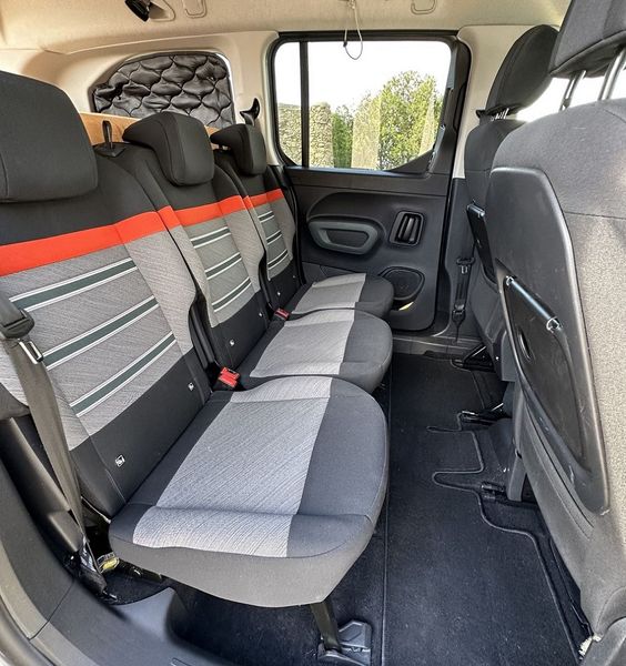 Citroën Berlingo • 2020 • 55,000 km 10