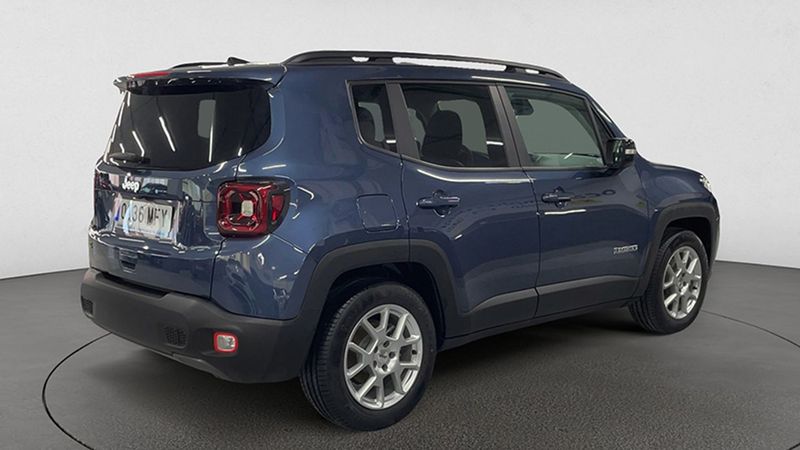 Jeep Renegade • 2023 • 123 km 4