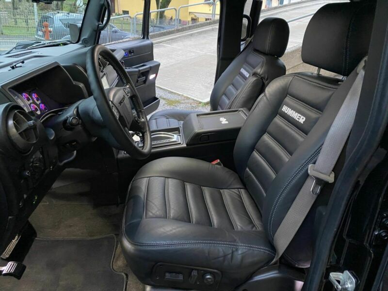 Hummer H2 • 2003 • 65,000 km 7