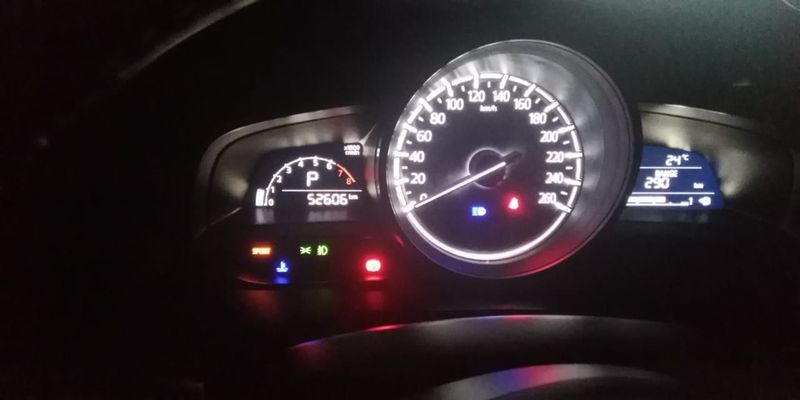 Mazda 3 • 2019 • 52,606 km 5