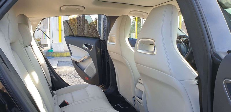 Mercedes-Benz CLA • 2017 • 129,000 km 9