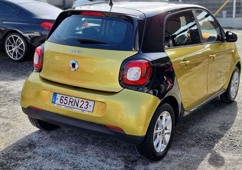 Smart Forfour • 2016 • 80,000 km 3