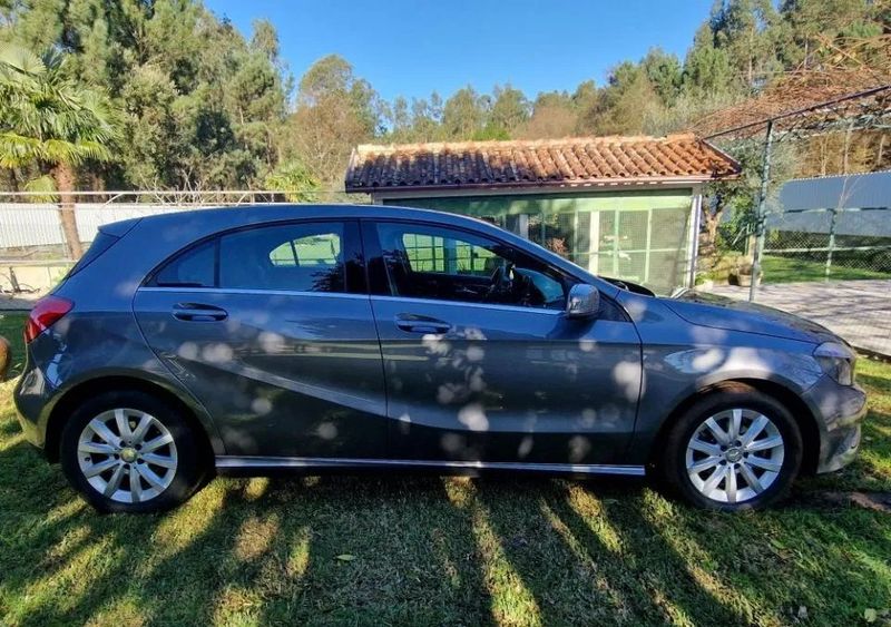 Mercedes-Benz A • 2015 • 64,200 km 2