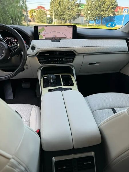 Mazda CX-30 • 2023 • 14,000 km 4