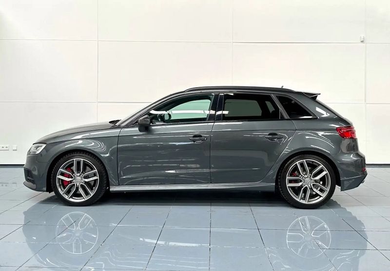 Audi A3 • 2016 • 115,000 km 2