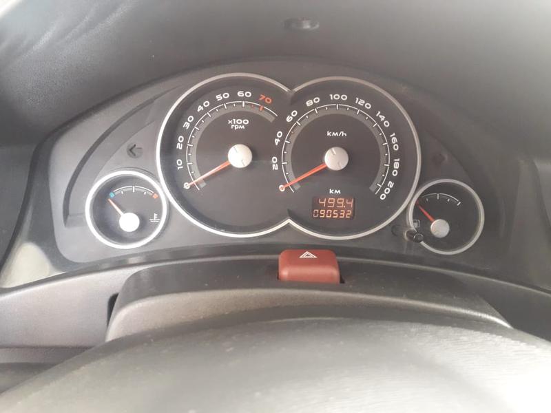 Chevrolet Prisma • 2009 • 91,000 km 10